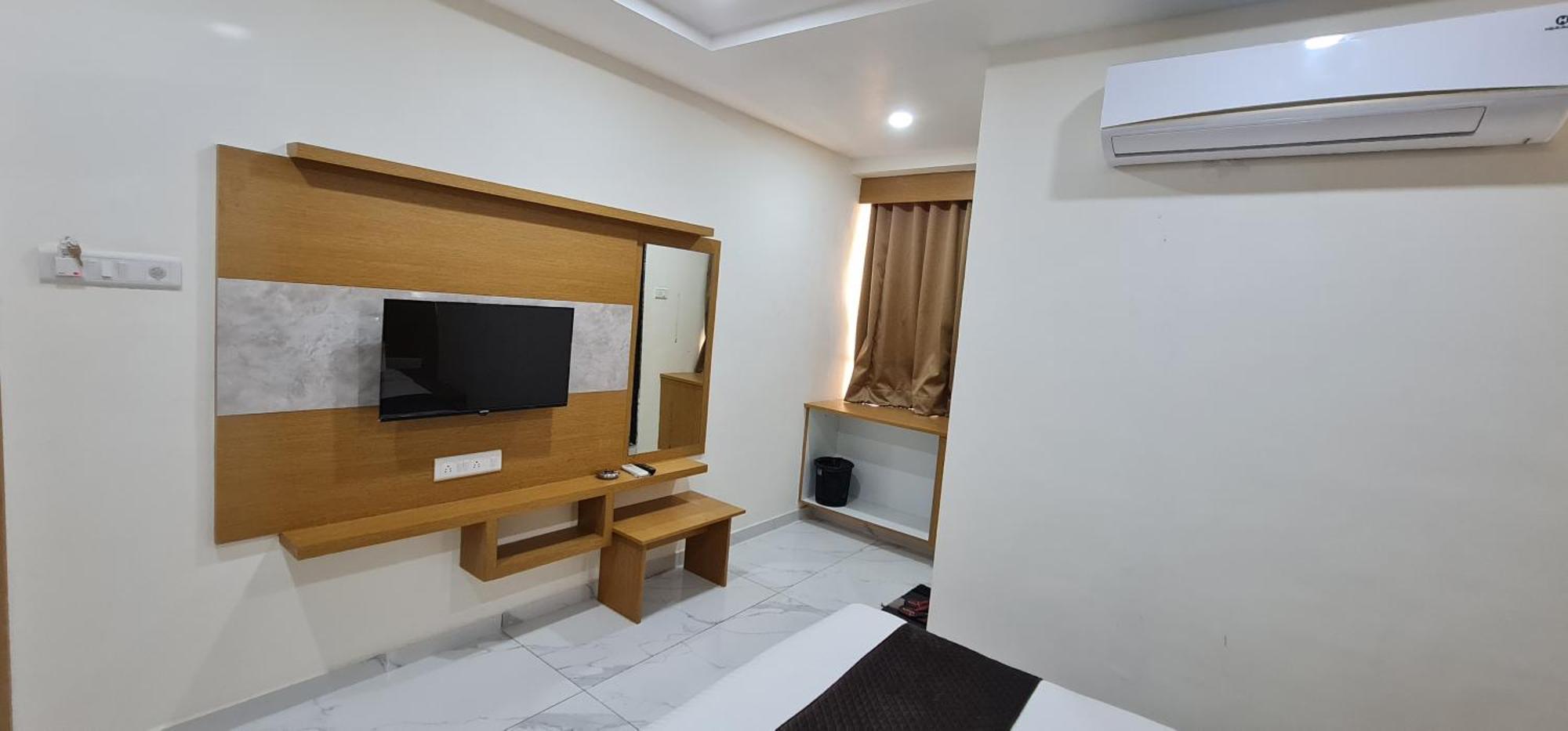 Hotel Vivan 巴罗达 外观 照片